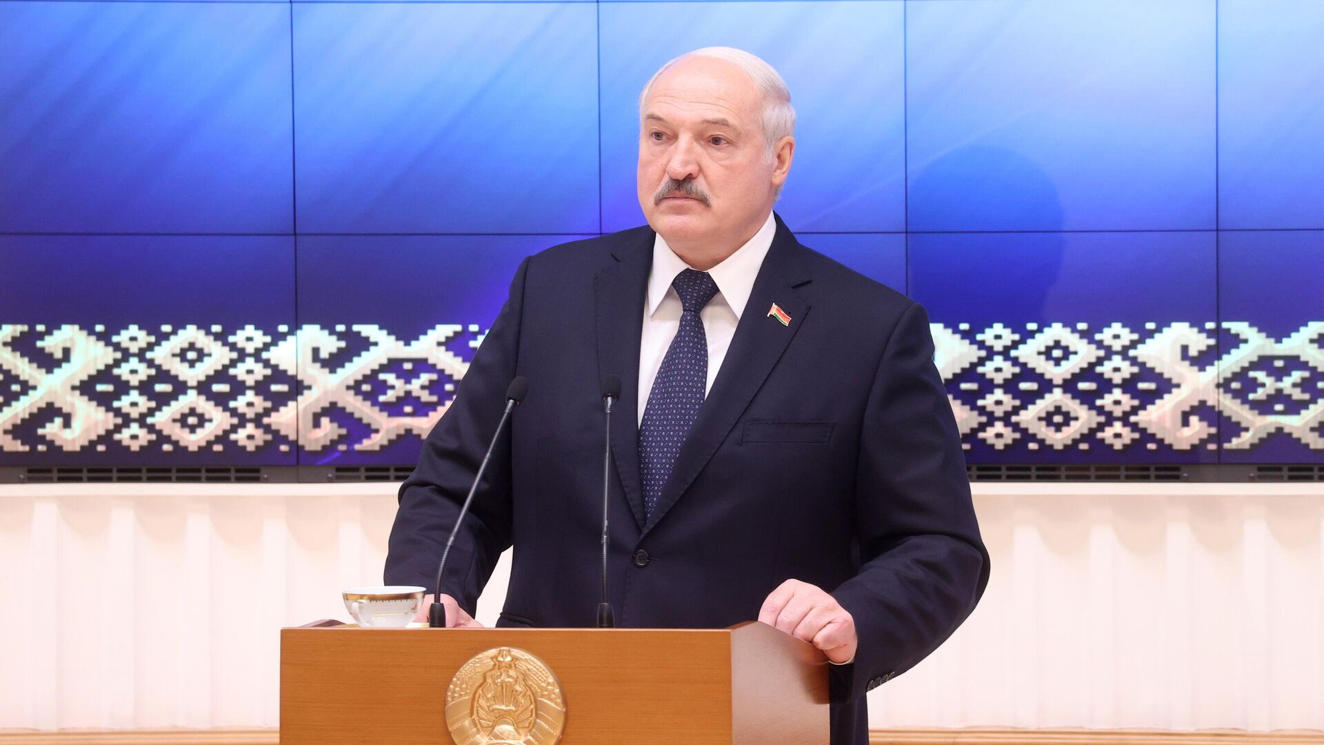 Лукашенко призвал уделять внимание обороноспособности Союзного государства